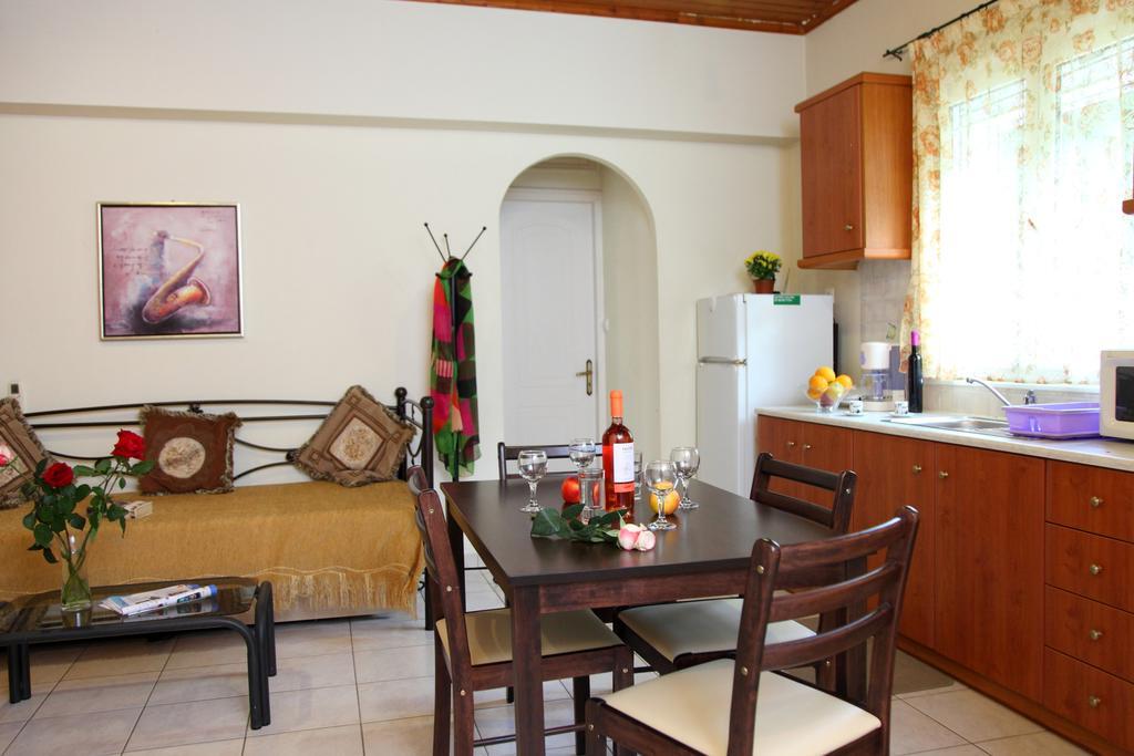Apartments Avra Kalligoni Номер фото